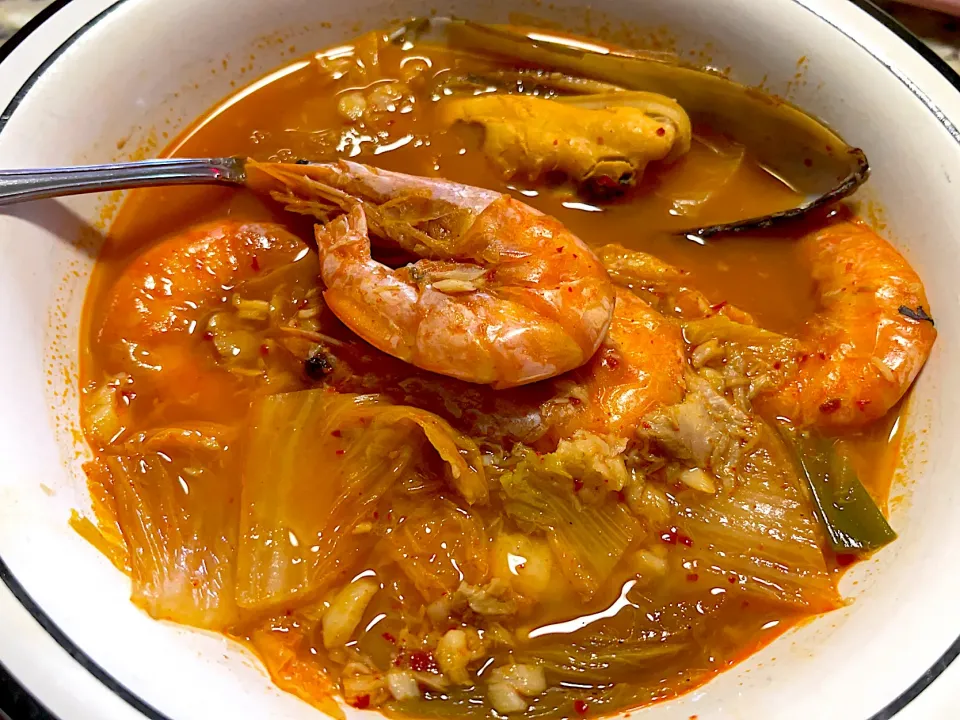 Mexican food left over turn to spicy stew|Marnelli Dela Cruz Hollandさん