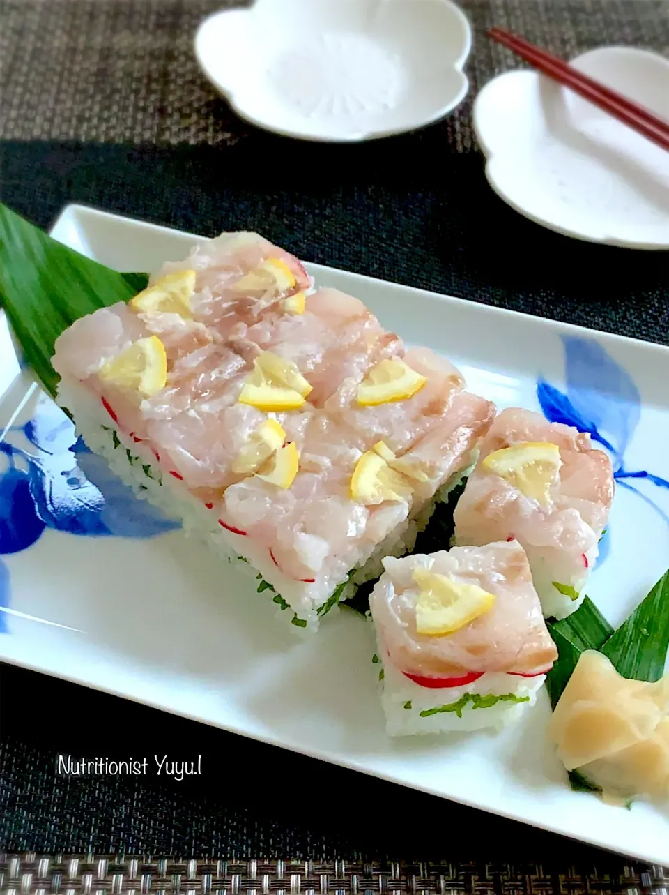 鯛のレモン風味でさわやか押し寿司|ゆーこどんさん