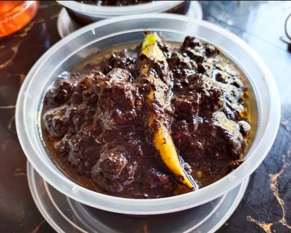 Pork Dinuguan|Marie Antoniette Domingoさん