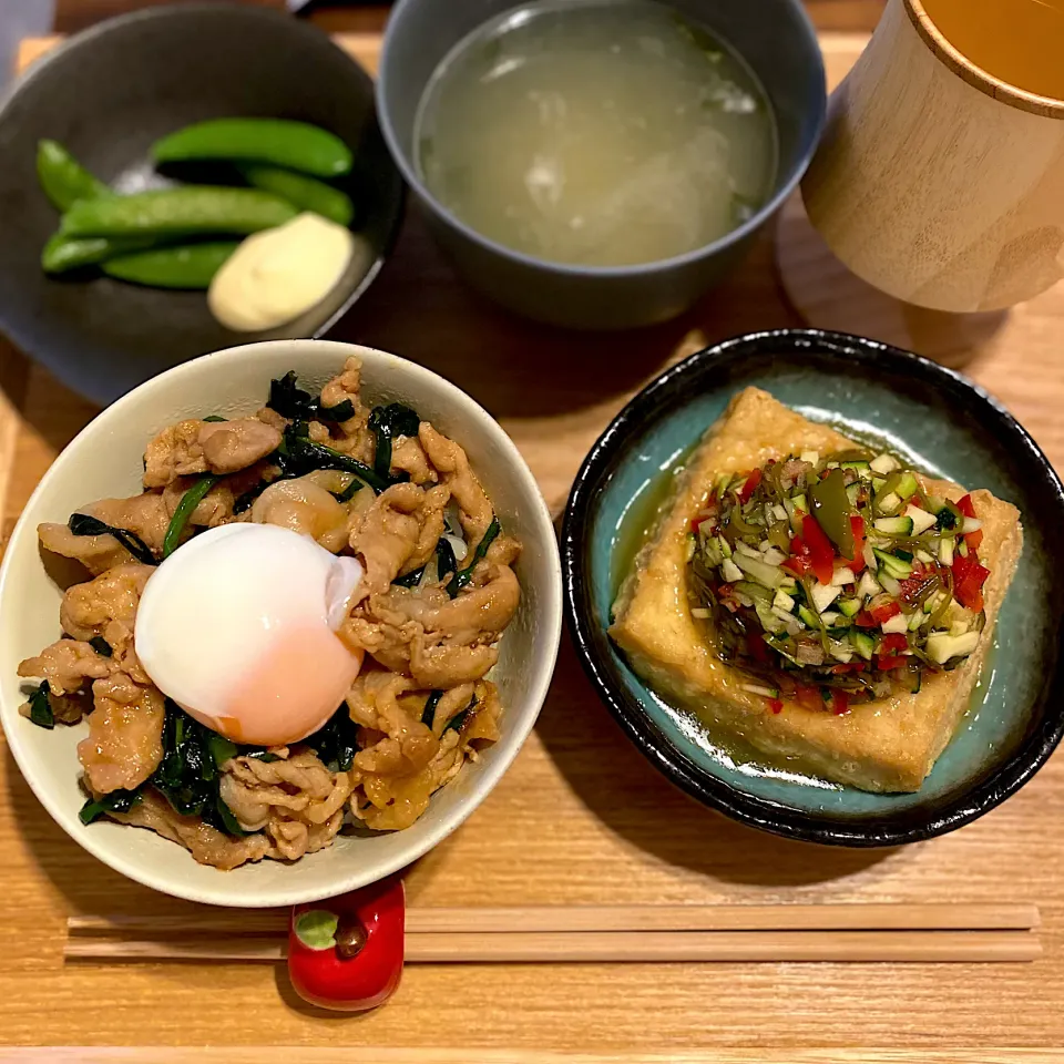 豚肉とニラのスタミナ丼|なつこさん