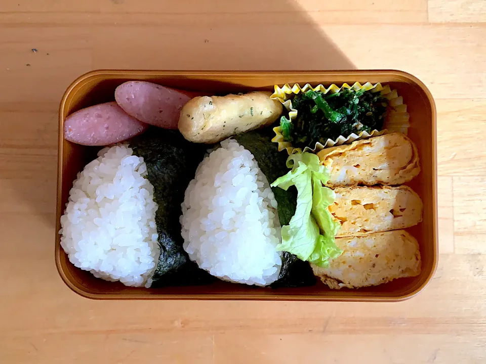 Snapdishの料理写真:天むすおにぎり弁当|☆mana☆さん