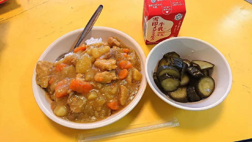 Snapdishの料理写真:今日の給食(5/7)|えっちゃんさん