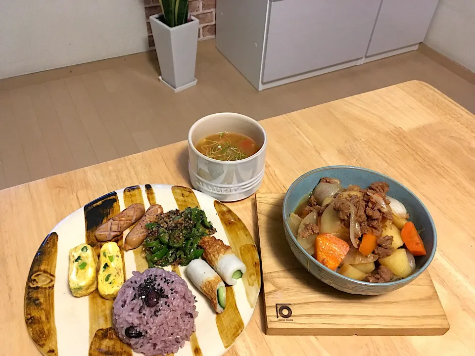 大豆のお肉ブロックで肉じゃが〜メインの旦那さん用お弁当オカズでマイランチプレート😊❣️🎵|さくたえさん