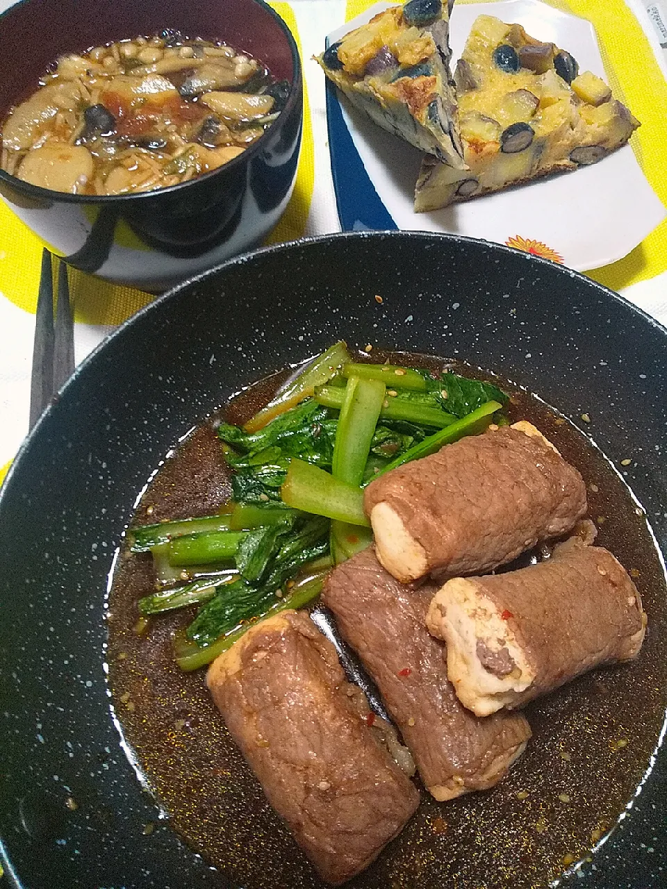 今日のお昼ごはん
※豆腐の牛肉巻き 焼肉のたれ
※さつま芋と黒豆のキッシュ
※キノコとワカメのお味噌汁|れあMIXさん