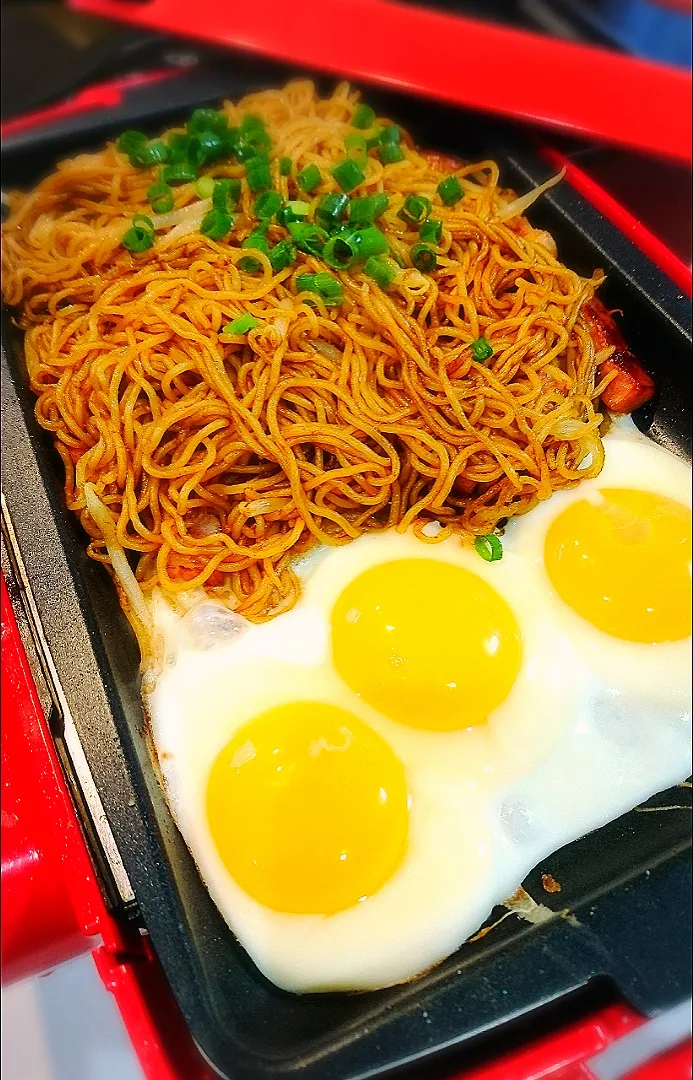 ホットプレートで焼きそば|ポコさん