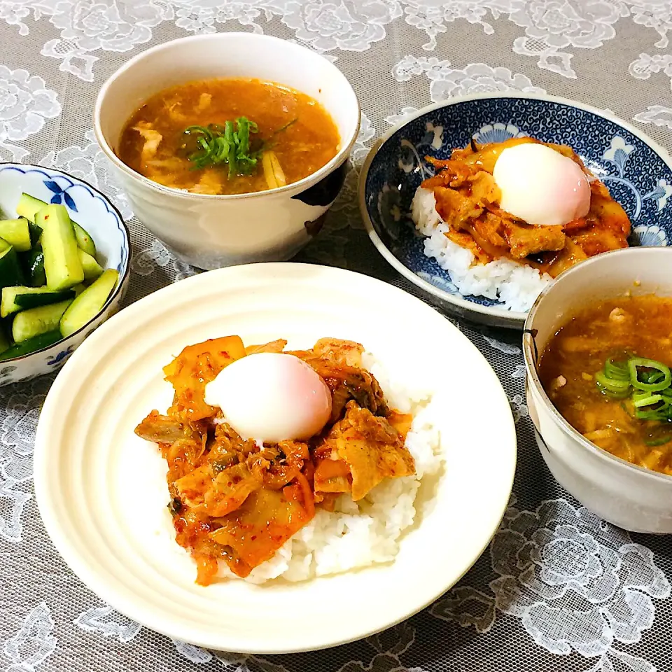 豚キムチ丼と酸辣湯風春雨スープ|ゆきさん