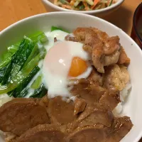 Snapdishの料理写真:焼豚丼|Akiko Yoshidaさん