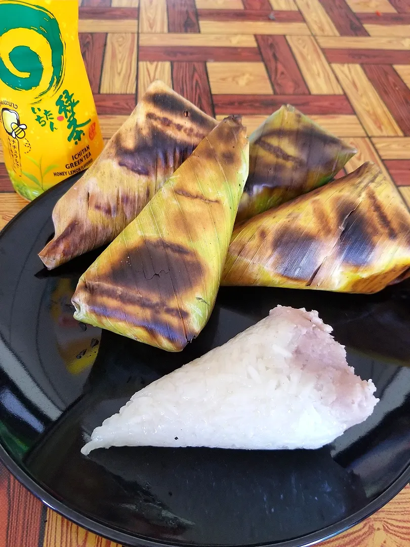 Grilled Taro Sticky Rice🇹🇭|Jaturong Wongsakdaさん