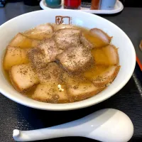 Snapdishの料理写真:坂内さんのチャーシュー麺^_^|tubakiさん