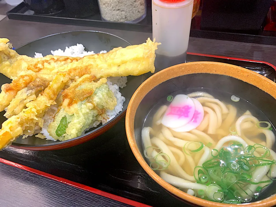 穴子天丼|ぶりっとさん