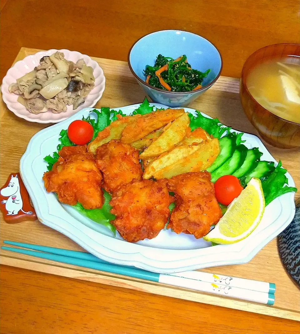 鶏唐揚げ&新じゃがフライドポテト🍟|とししいたけさん