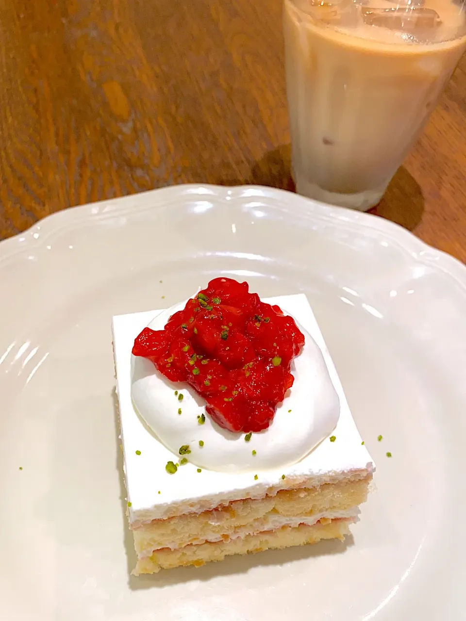 Snapdishの料理写真:いちごのショートケーキ|ゆうりさん