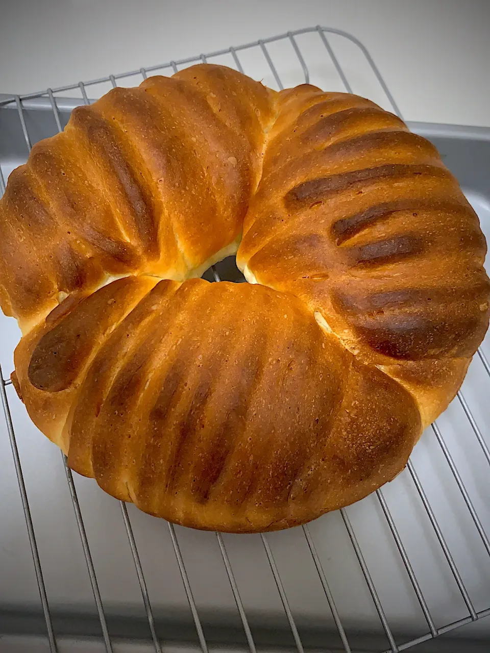 ウールロールパン🍞チーズ入り！|まーまさん