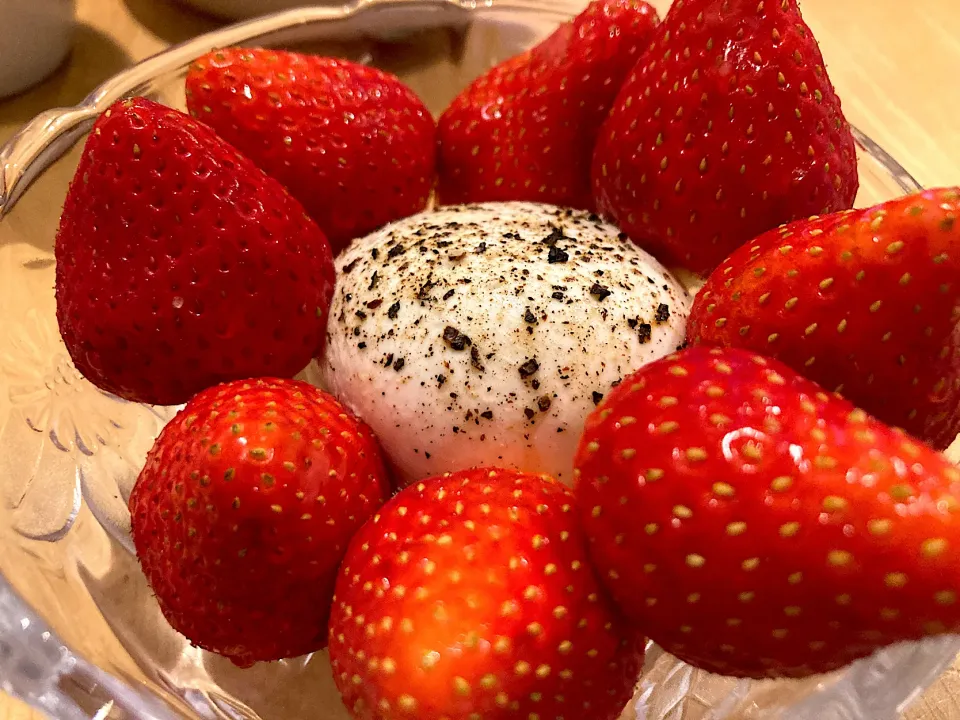 ＊苺とモッツァレラチーズ🍓＊|＊抹茶＊さん