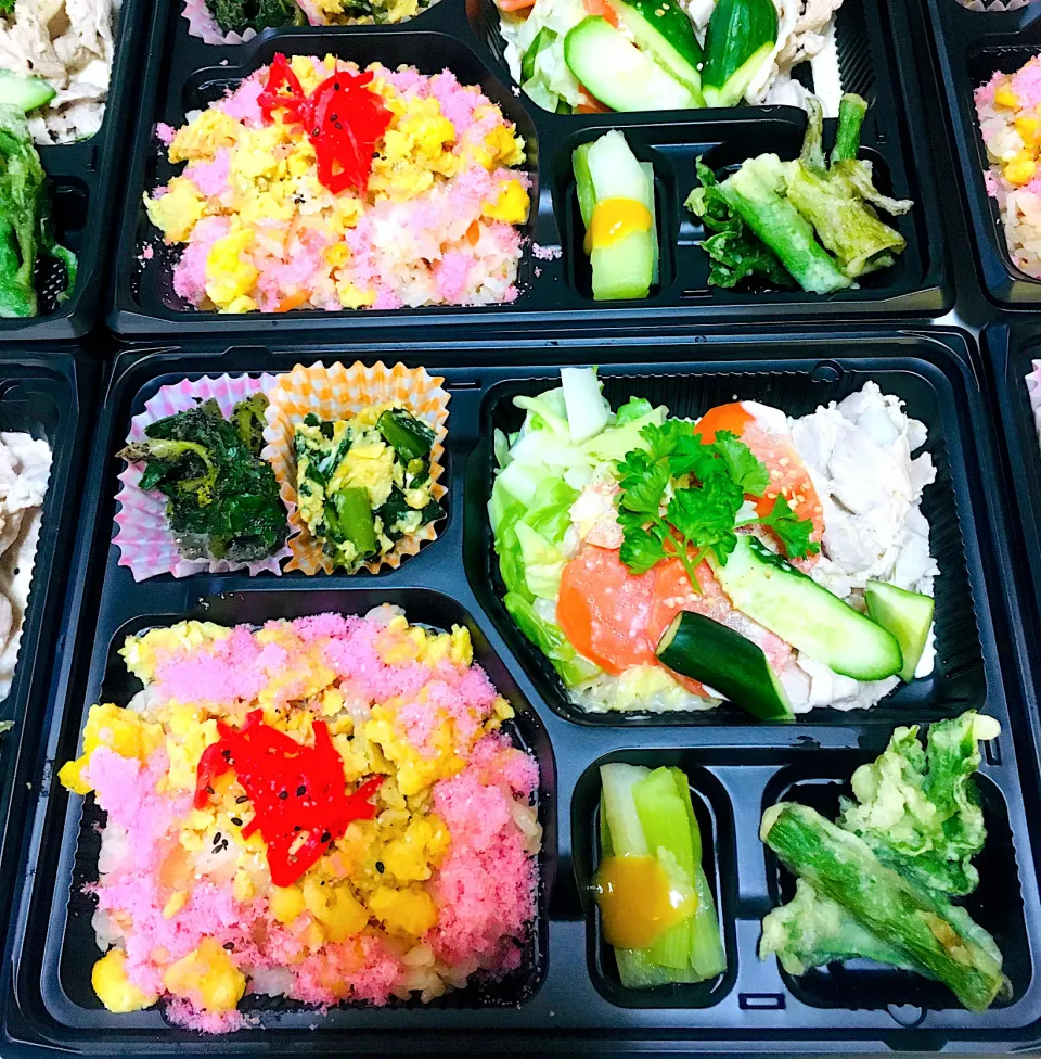 ハッピーシャワー弁当🍱🤗ちらし寿司弁当💖若者応援弁当🍱💪|HAMI69さん