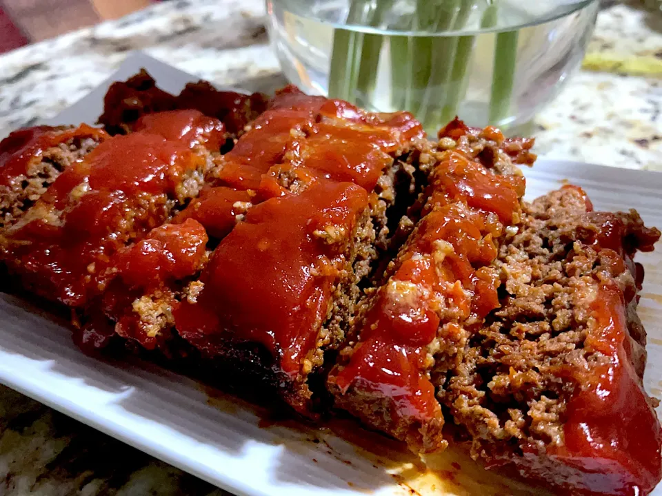 Snapdishの料理写真:Meatloaf|Marnelli Dela Cruz Hollandさん