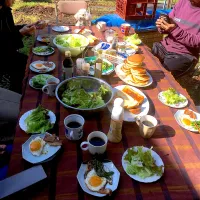 Snapdishの料理写真:畑で朝食を❤️お外ごはん|ミミちゃんママさん