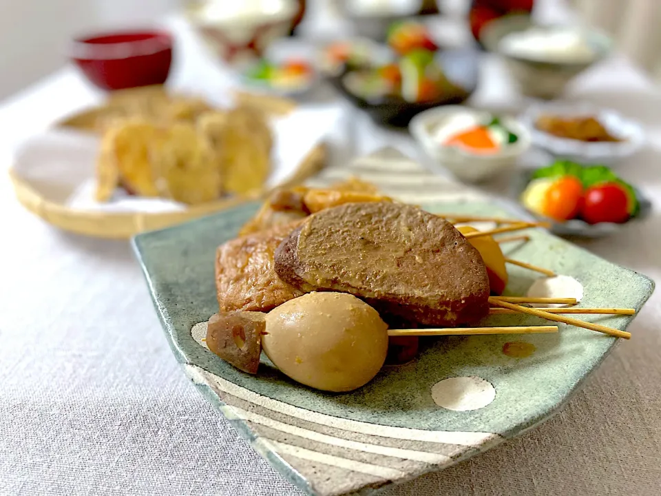 おでんと天ぷら盛合せの晩ごはん🍢|ゆかりさん