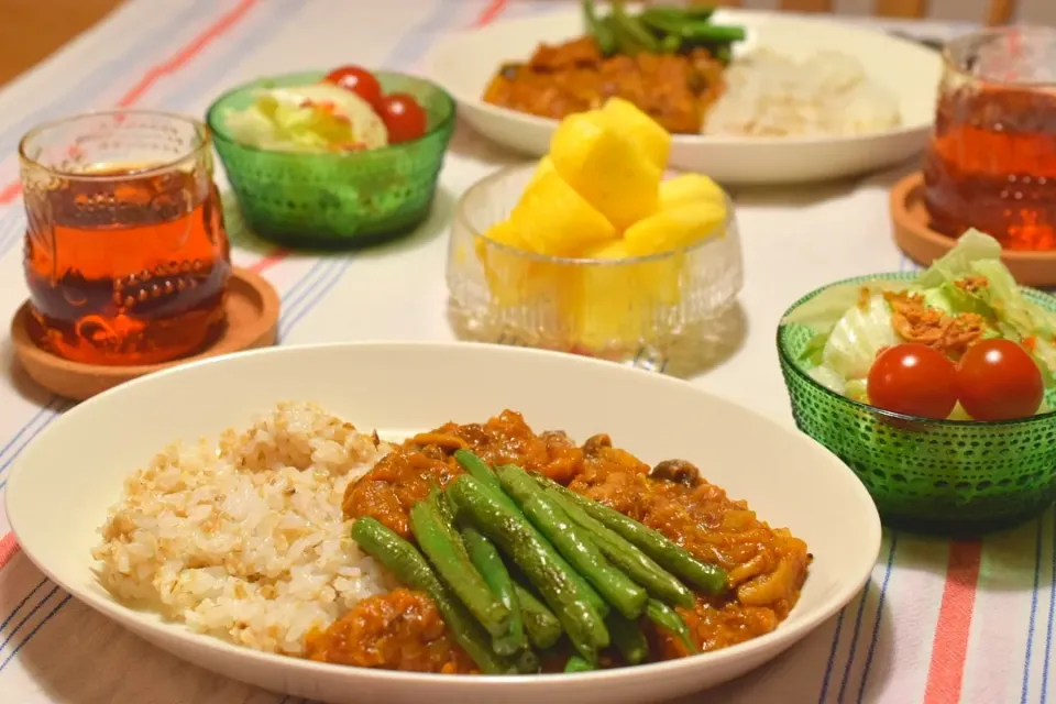 Snapdishの料理写真:サバ缶カレー|うにんぱすさん