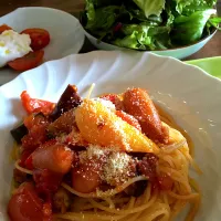 プラータチーズ&チョレギサラダ🥗&チョリソーとトマトのパスタ|ミミちゃんママさん