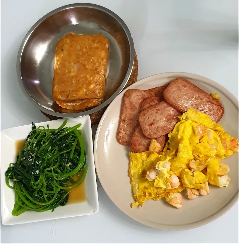 Spinach Otah luncheon meat prawn omelette with rice 🍚 dinner 😘🤪😍 11.5.2021|🌷lynnlicious🌷さん