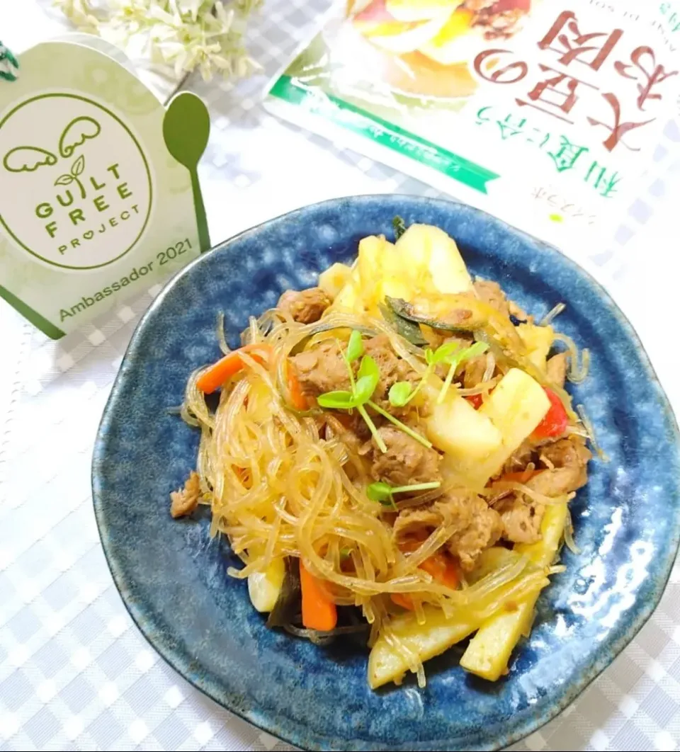 大豆のお肉deじゃがいも春雨炒め 😋|fumiさん