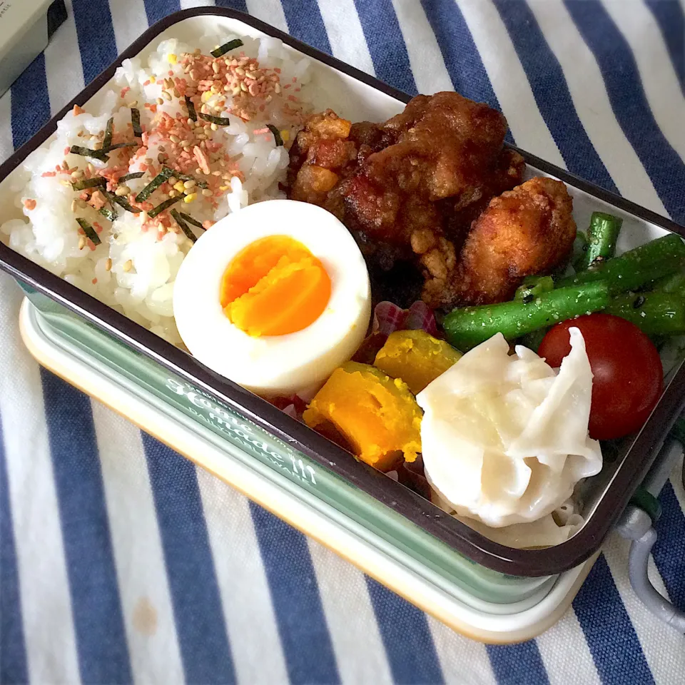 Snapdishの料理写真:長女のJKべんと　唐揚げ弁当♫|yukoさん