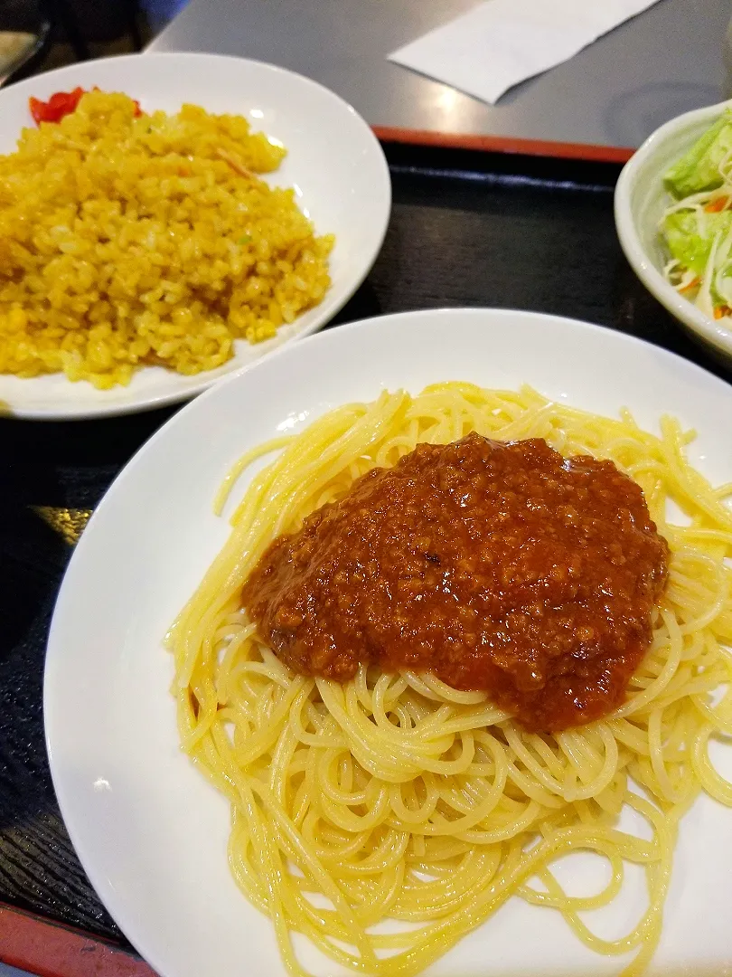 ミートソーススパゲティとドライカレー|nobさん