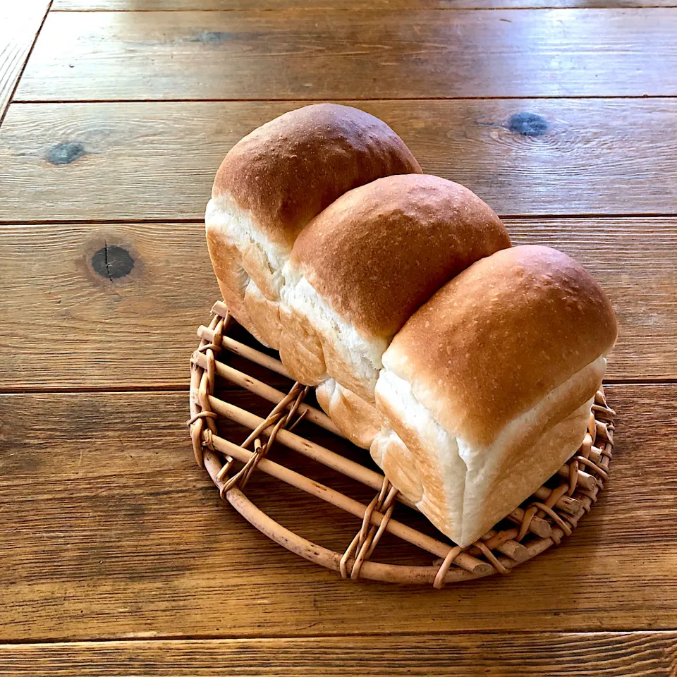 Snapdishの料理写真:ミニ山食パン 🍞|sato*さん