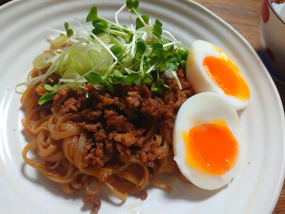 汁なし担々麺|たつかばさん