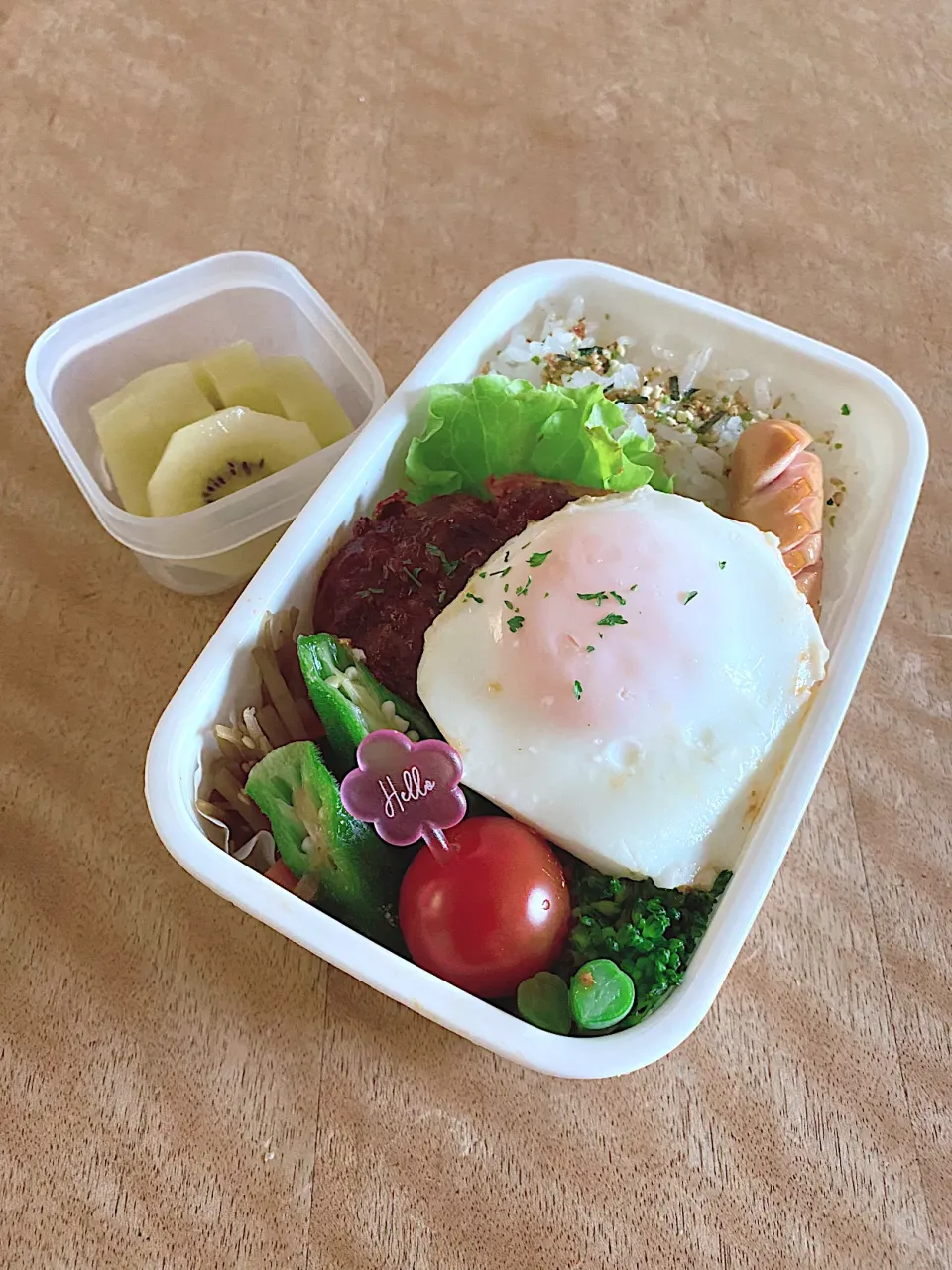 Snapdishの料理写真:ロコモコ弁当|Sakikoさん