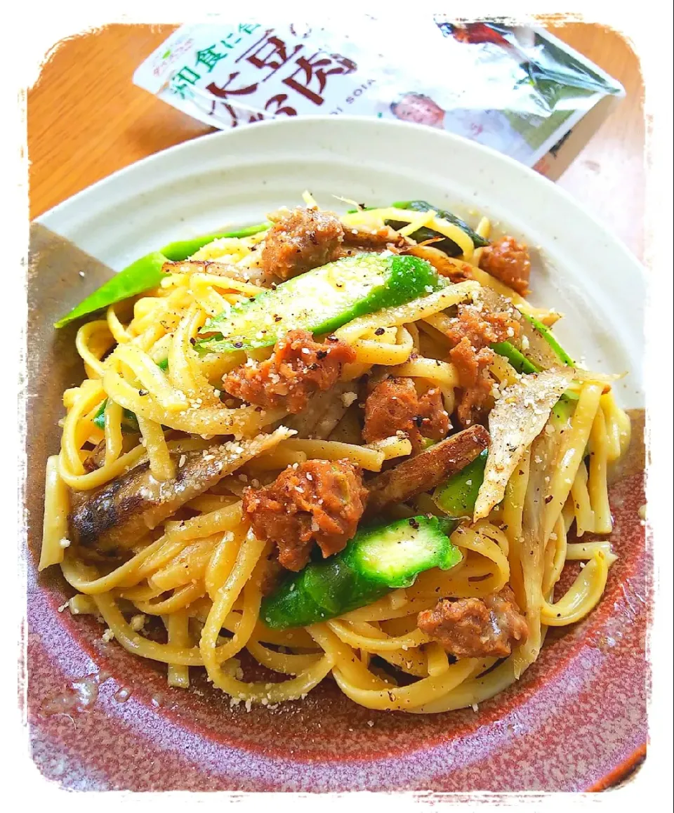 焼き肉タレ&生クリームde
濃厚うまパスタ🍝|ひとみんΨ(*´∀｀)Ψさん