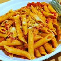 Pennette with Tuna and Tomatoes

#FoodIsLife #HomeCook #YumYum 🍝🥗|VirgoSpyさん