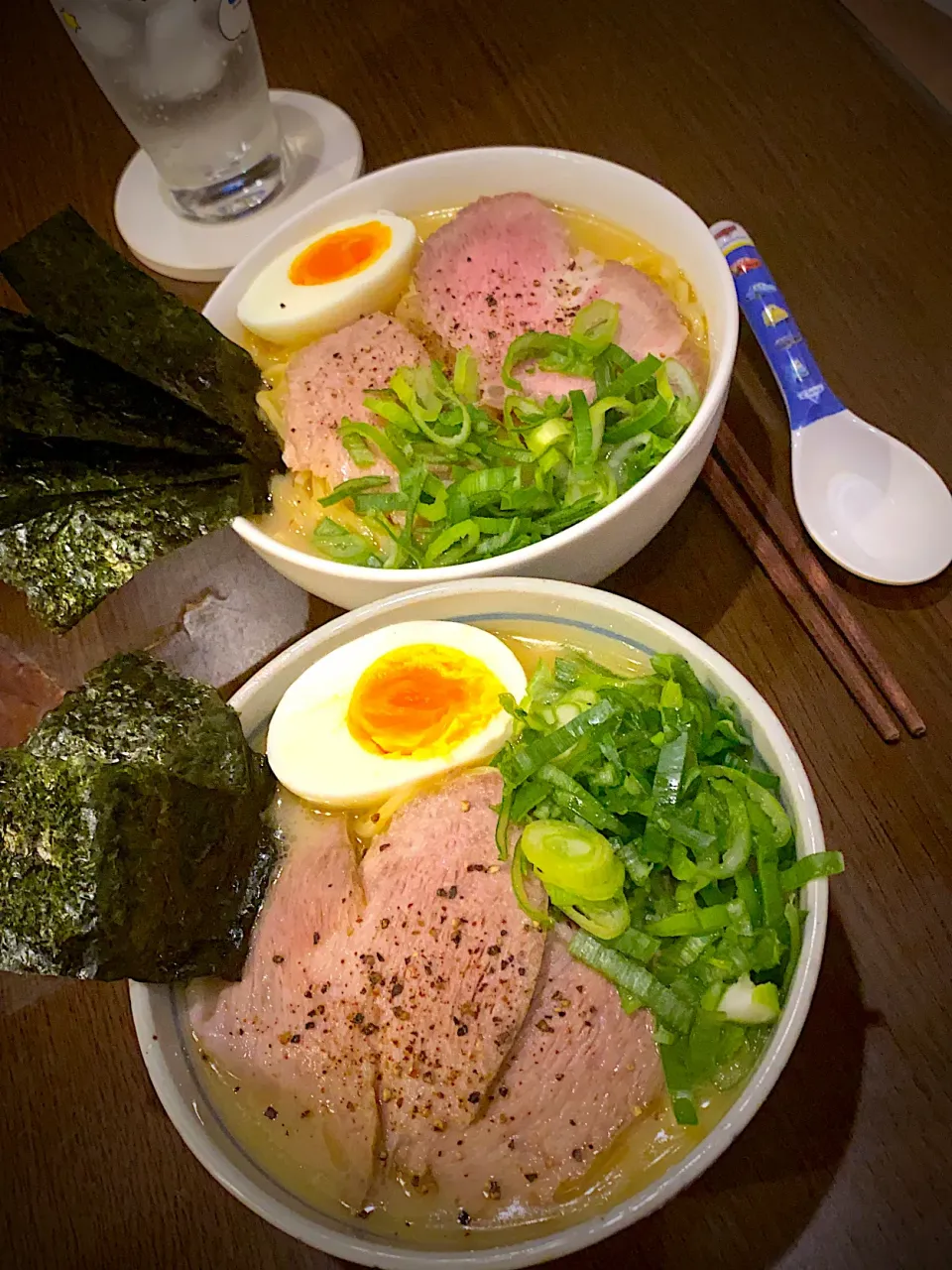 塩ラーメン🍜　煮豚　煮卵　葱　焼き海苔　ブラックペッパー　レモンサイダー🍹🍋|ch＊K*∀o(^^*)♪さん