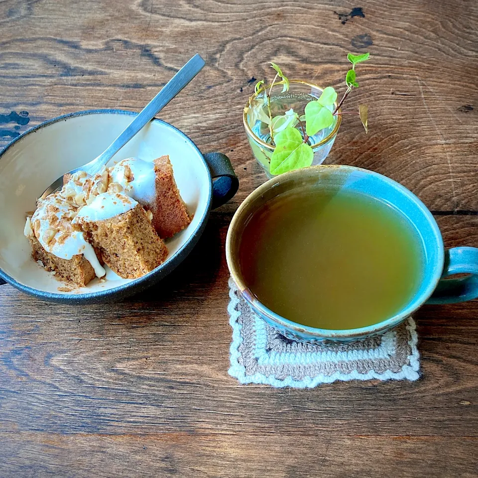 北海道岩見沢市「喫茶まめ暮らし」　レモンジンジャーティー🍋キャロットケーキ🥕|Happy suzumeさん