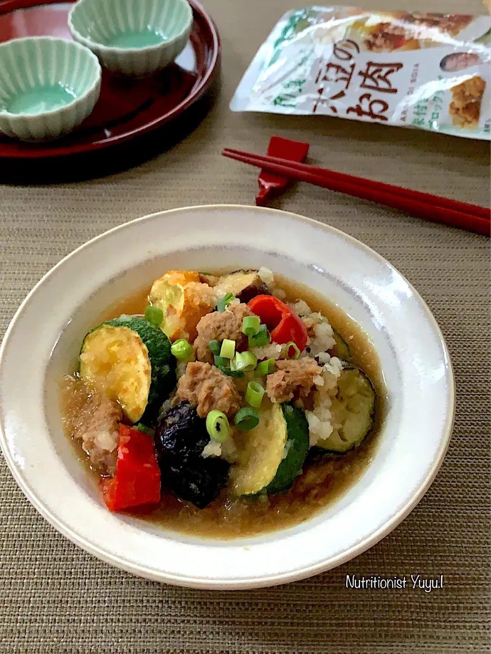 大豆のお肉と夏野菜のみぞれ煮|ゆーこどんさん