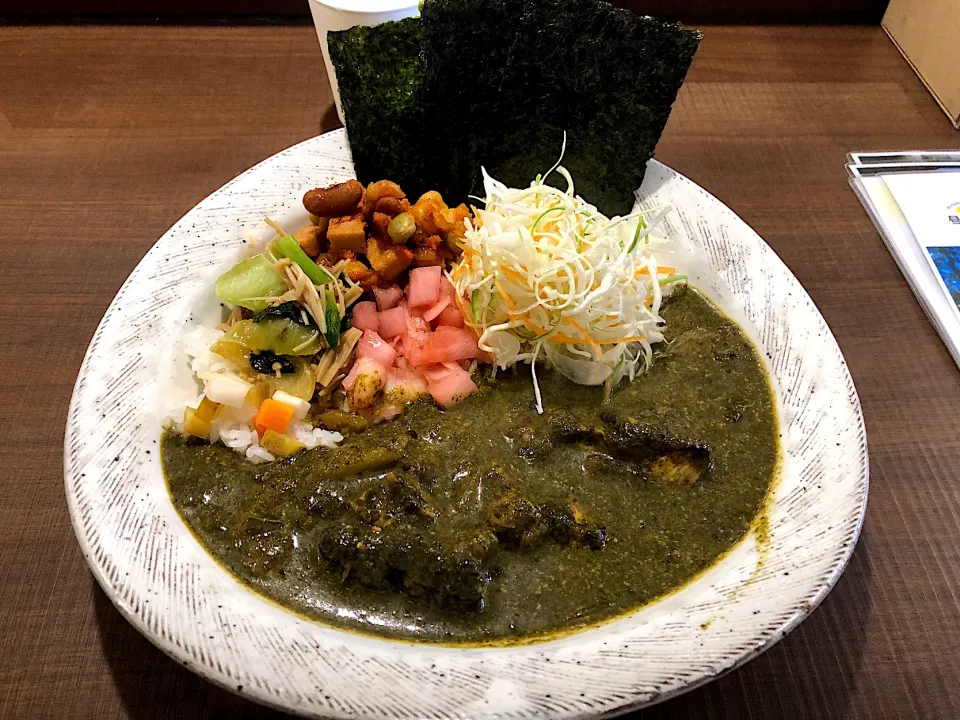 海苔チキンカレーに豆3種のうま辛トマト煮トッピング|しのぶさん