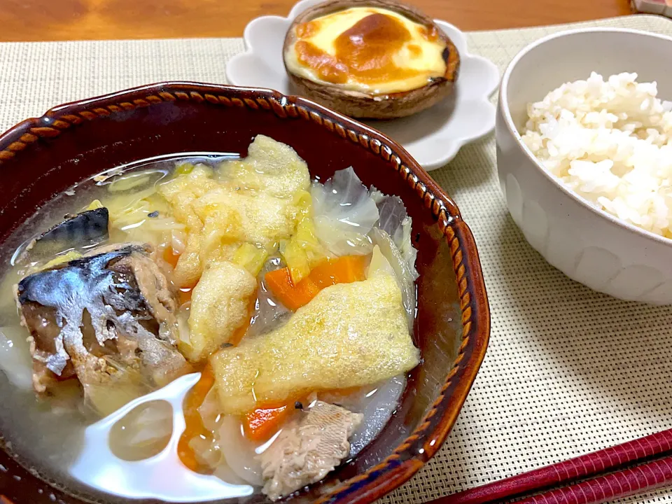 鯖缶で作るお寿司屋さんのあら汁|まさん