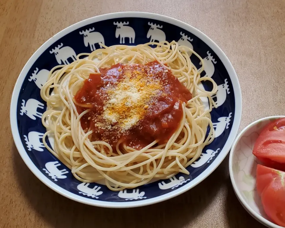 スパゲッティミートソース
トマト🍅|ナナさん