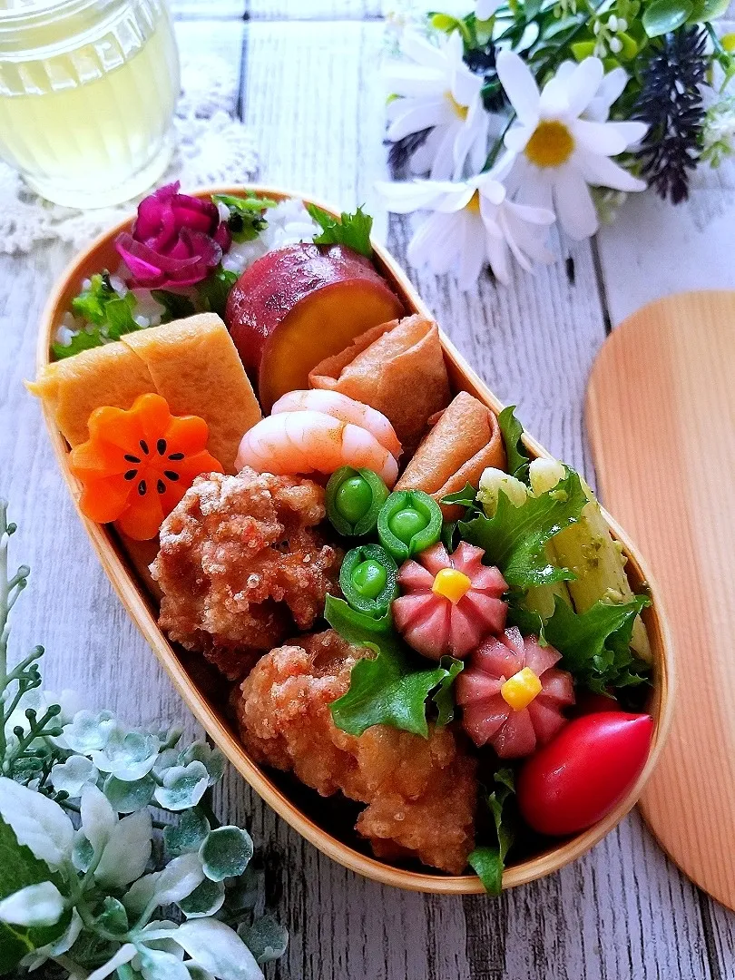 Snapdishの料理写真:豚肉唐揚げ弁当|sugar beansさん