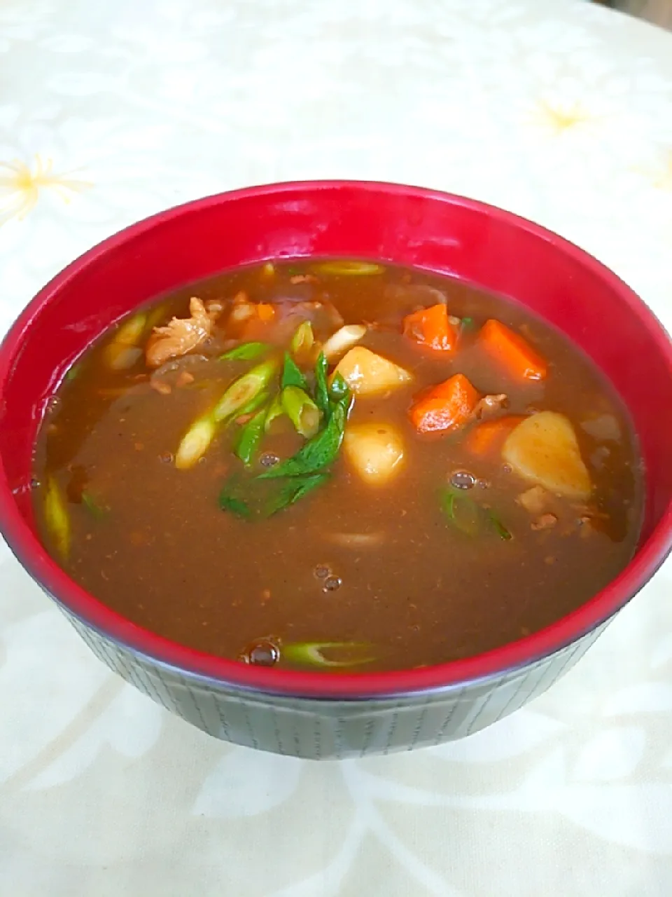 昨日の残りのカレーで
カレー蕎麦
蕎麦派なのです|🍒ふみりん🍒さん