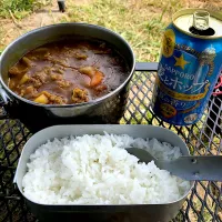 野外めしの基本、カレーライス|NaaCampさん