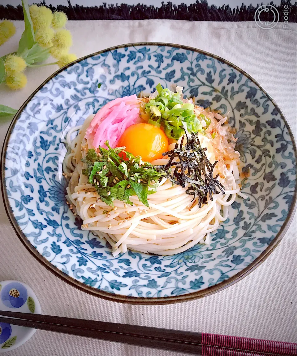 故郷の味《あごだしぶっかけ五島うどん》|ちゃべさん