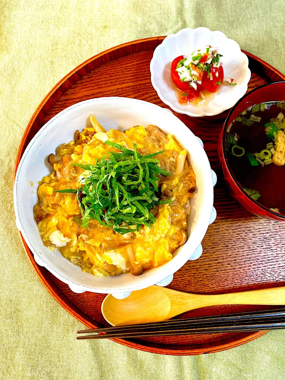 Snapdishの料理写真:大豆のお肉で玉子とじ丼|asumi-yuzukoさん