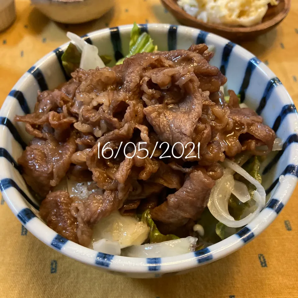 焼肉丼|友さん