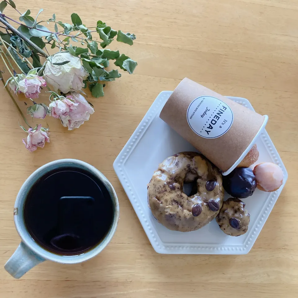 Snapdishの料理写真:カフェモカ・FINEDAY CUP🍩☕️|ちゃみこさん