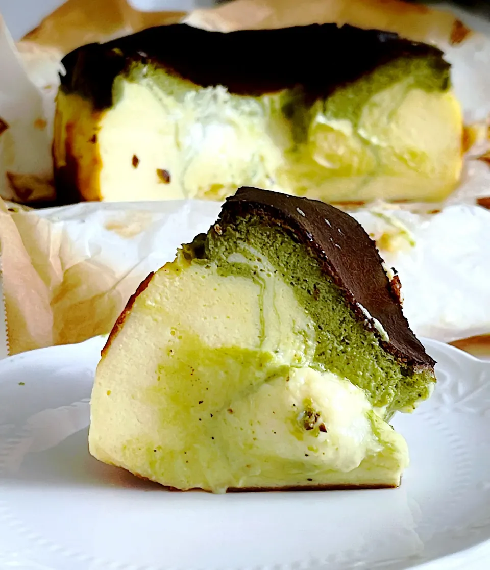 Matcha burnt cheese cake|12Dragonさん