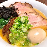 限定:豚足魚介ラーメン「自家製麺コトホギ」さいたま市見沼区大和田|ま〜ちんさん