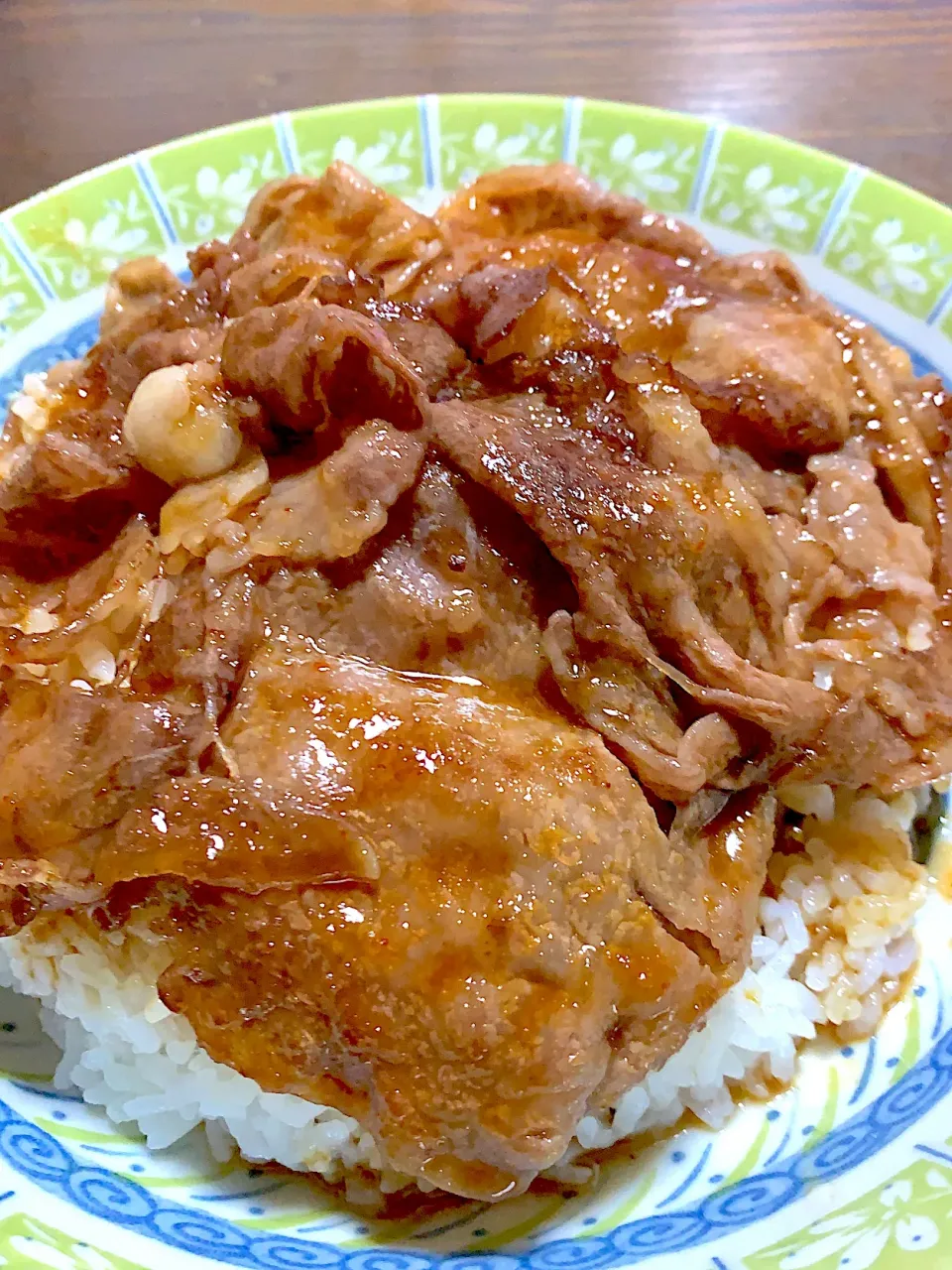 頂き物の島根和牛で焼肉丼^_^|きよっさんさん