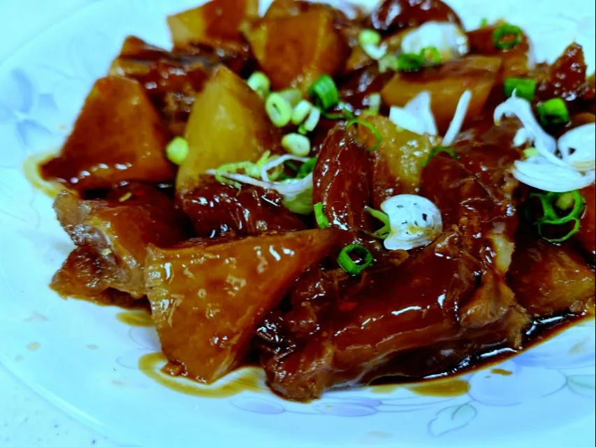 麻辣蹄筋 - hot and spicy braised tendon with radish|steven z.y.さん